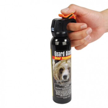 Does Bear Spray Work on Dogs?