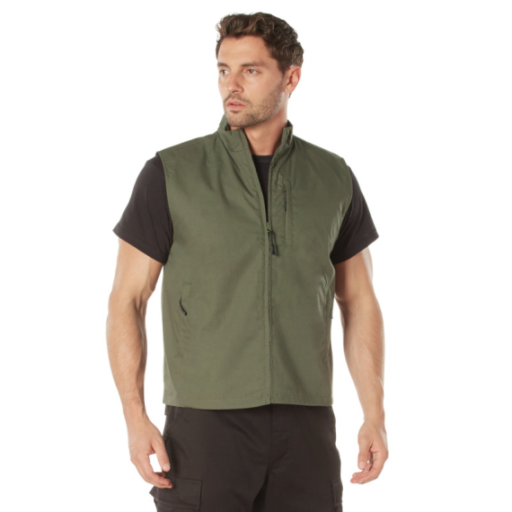 Man wearing Travel Vest with Lots of Pockets
